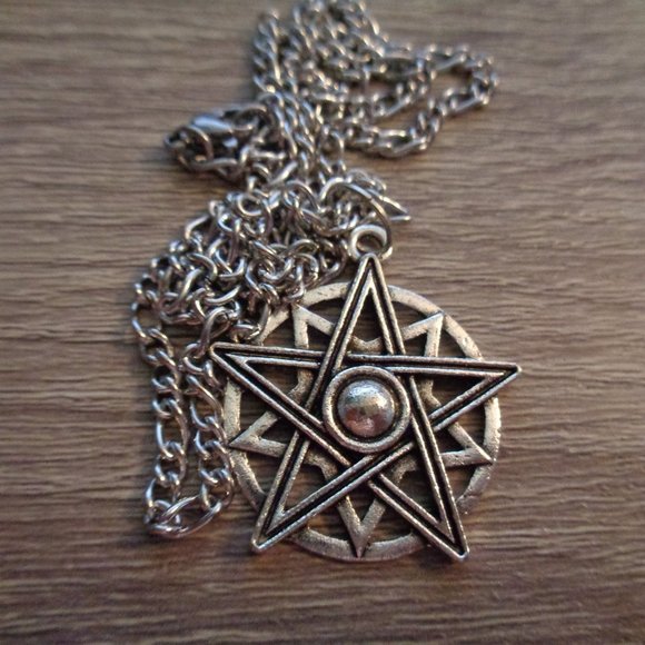 Large Pentacle Large Pentagram Pentacle Large Wiccan Pendant Pagan Gift Pentacle pendant pentagram on petite cable chain Gift for her